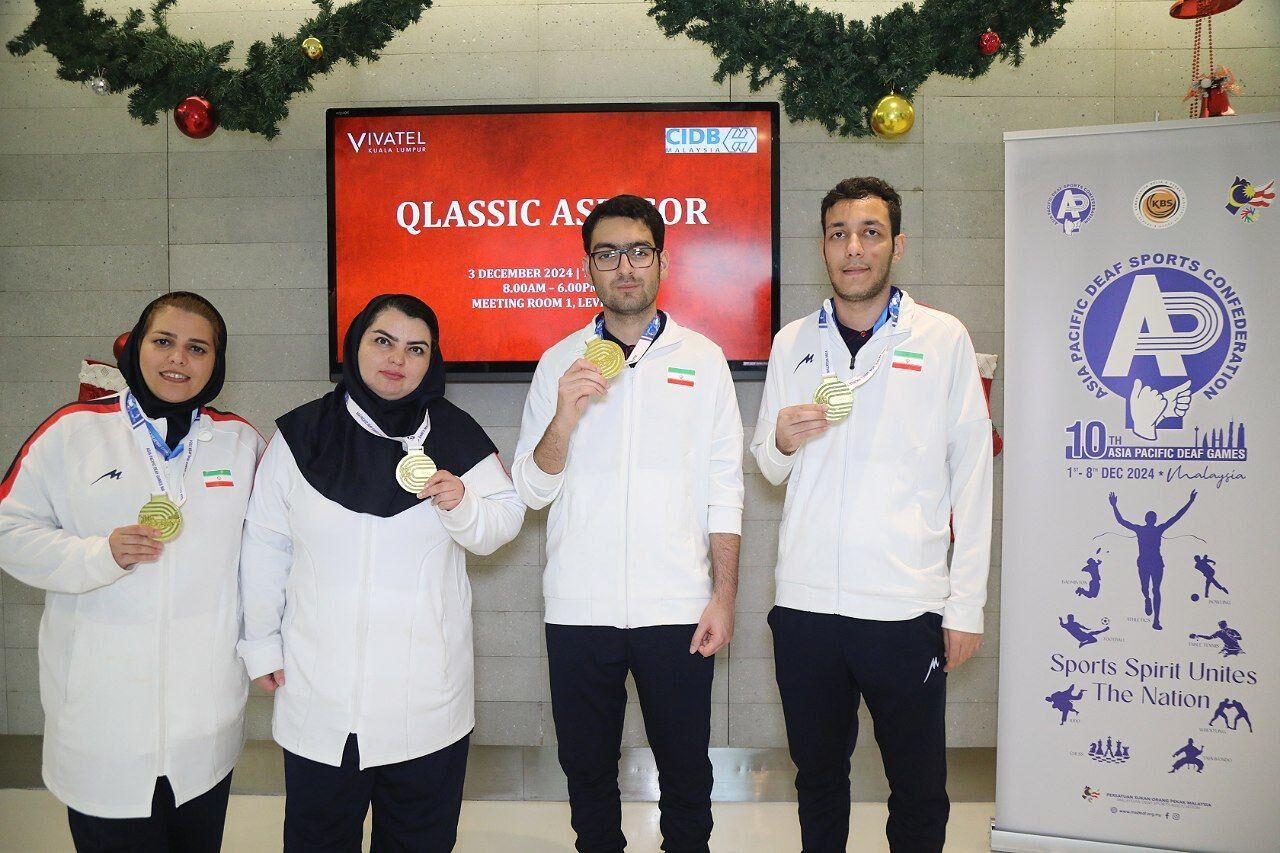 İranın şahmat üzrə milli komandası ilk qızıl medalını qazanıb