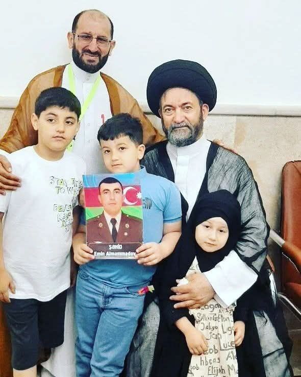 Ərdəbilin Cümə İmamı Qarabağ şəhidlərinin övladları ilə görüşüb