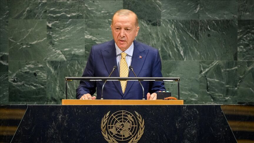 Fələstin konfransında kimlərin mikrofonu kəsildi? Fələstin konfransında kimlərin mikrofonu kəsildi?
